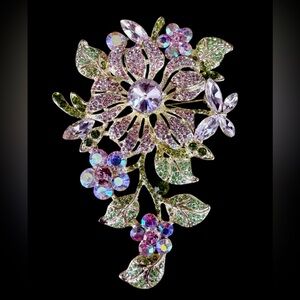 Elegant Floral Crystal Brooch